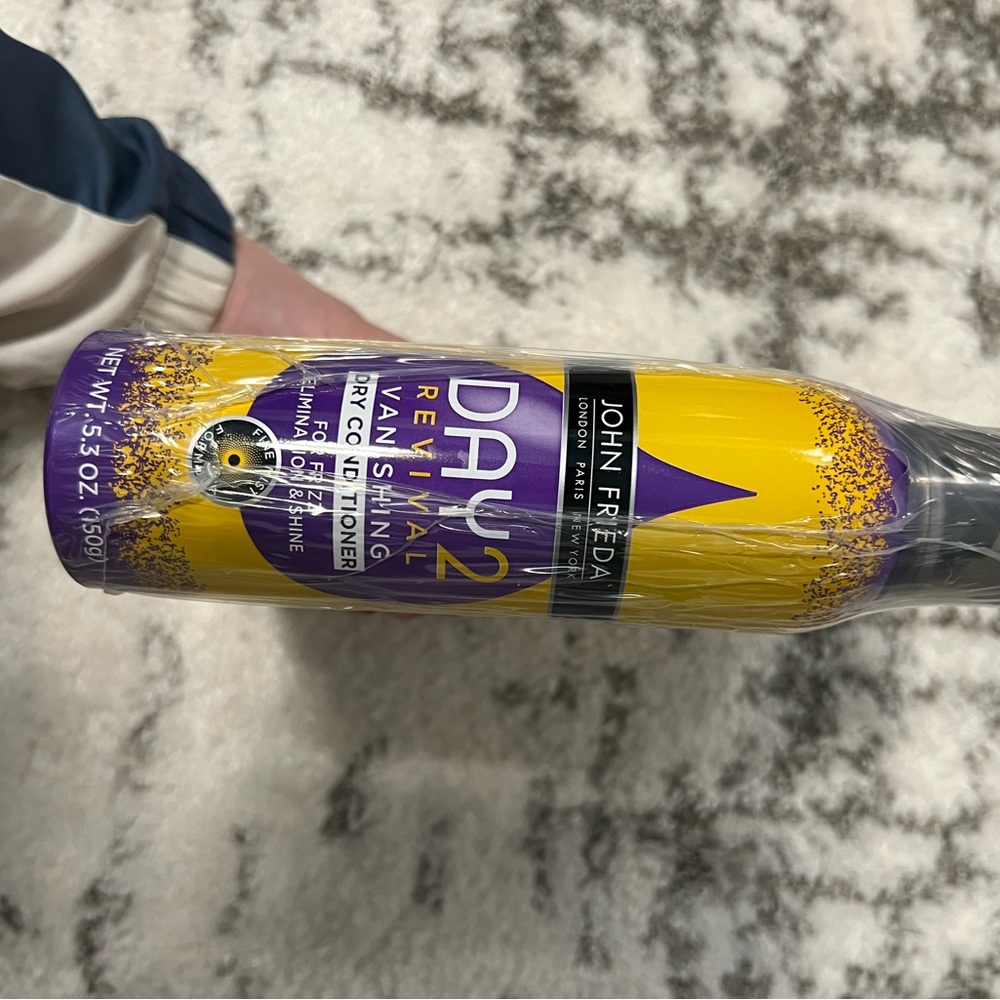 John Frieda Day 2 Revival Vanishing Dry Conditioner